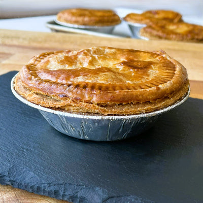 Jolly Posh Steak & Kidney Pie: 10oz