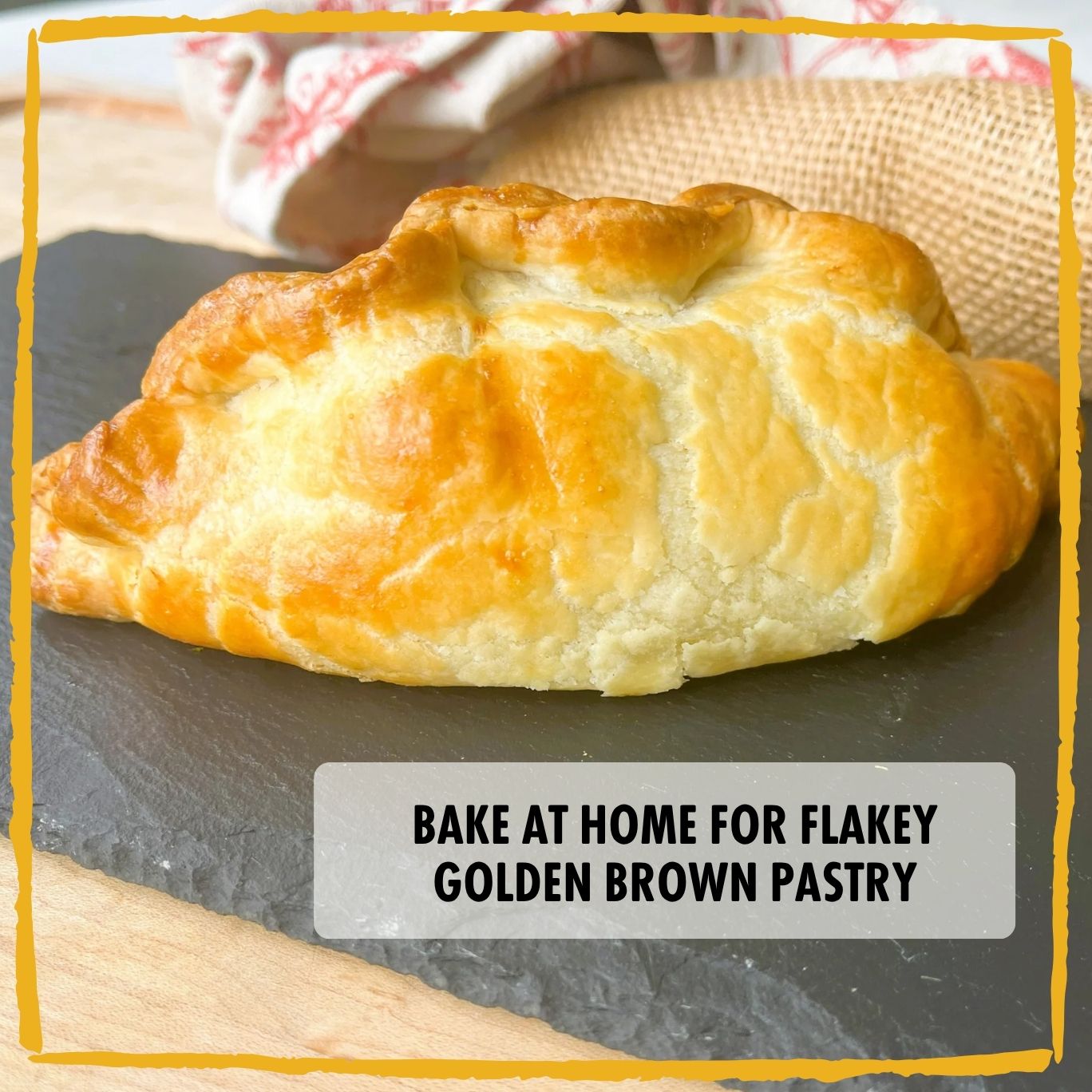 Jolly Posh Cheddar Cheese & Caramelised Onion Pasty: 8oz